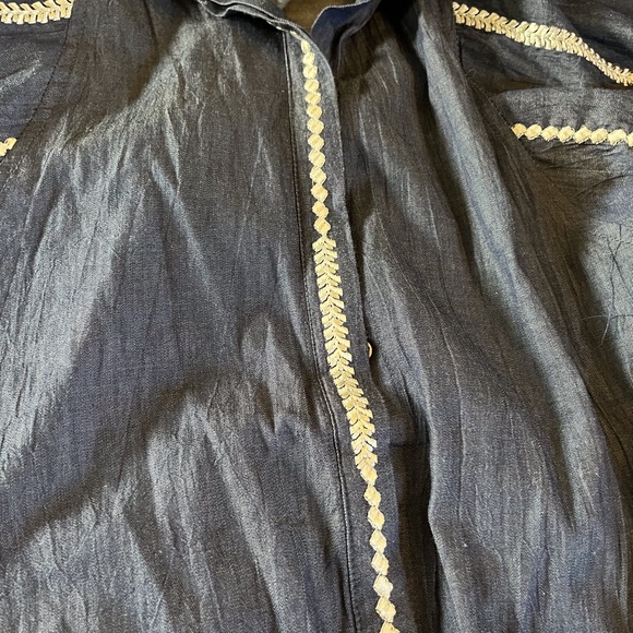 NWT Edenrobe gorgeous chambray button front dress - size xs - Picture 2 of 10